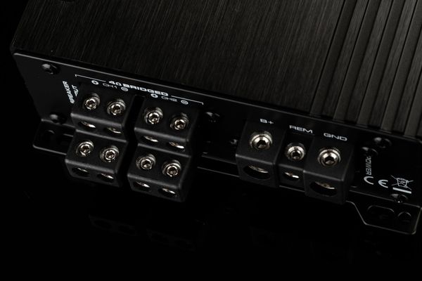 Hovedbilde GLADEN RCORE 4-100 4x150w @2ohm